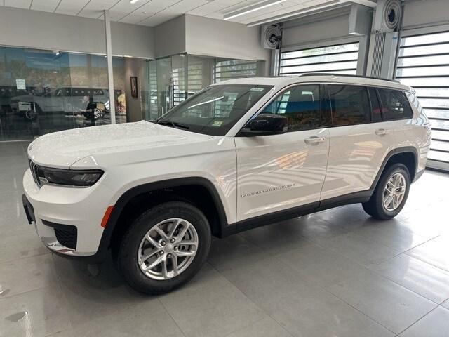 new 2025 Jeep Grand Cherokee L car, priced at $40,334