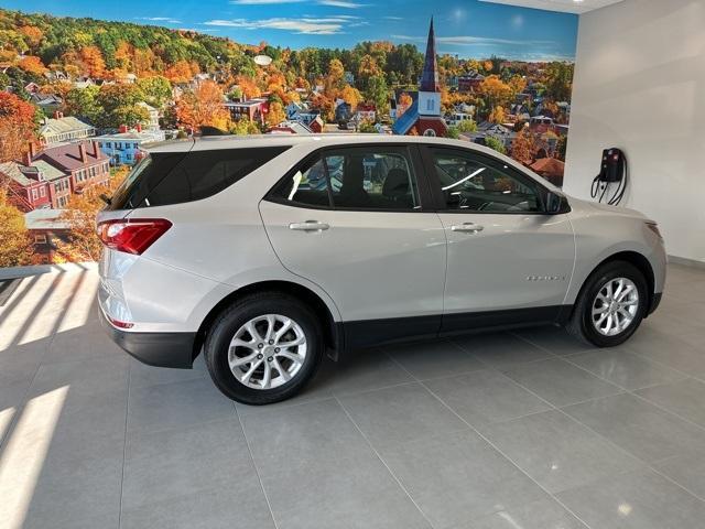 used 2021 Chevrolet Equinox car, priced at $18,795