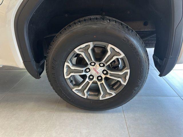 used 2024 GMC Sierra 1500 car, priced at $41,995