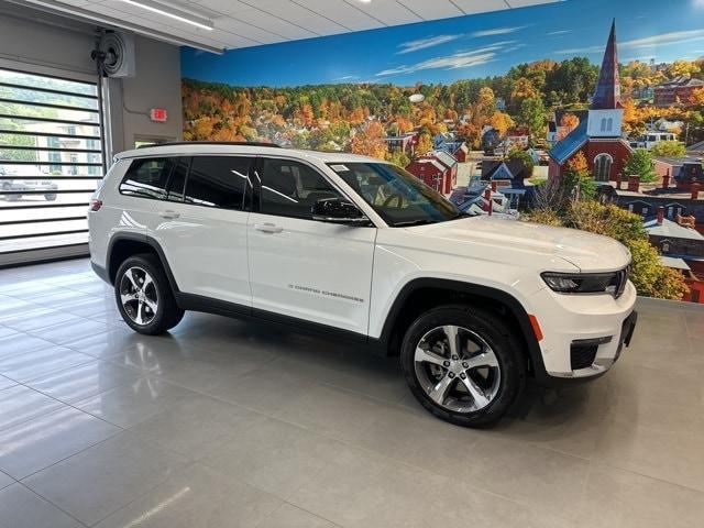 new 2025 Jeep Grand Cherokee L car, priced at $50,742