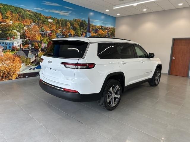 new 2025 Jeep Grand Cherokee L car, priced at $50,742