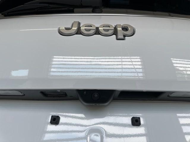 new 2025 Jeep Grand Cherokee L car, priced at $50,742