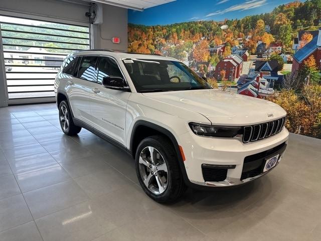 new 2025 Jeep Grand Cherokee L car, priced at $50,742