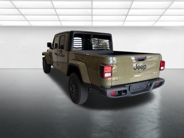 new 2025 Jeep Gladiator car, priced at $47,045