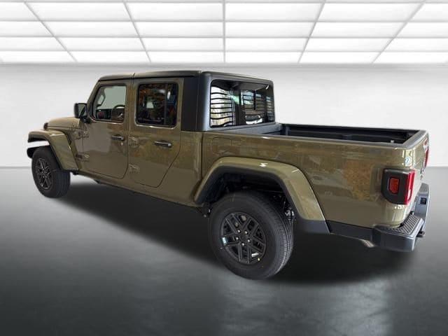 new 2025 Jeep Gladiator car, priced at $47,045