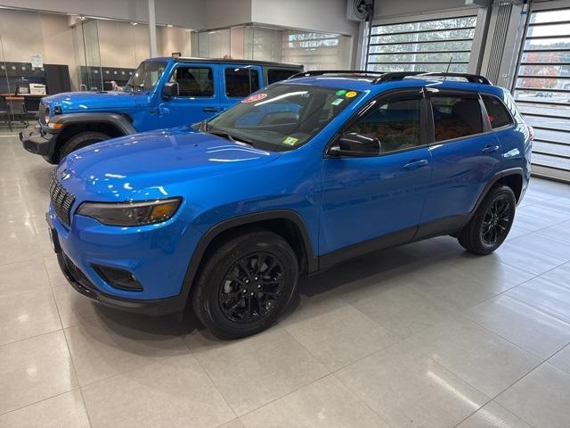 used 2023 Jeep Cherokee car, priced at $24,975