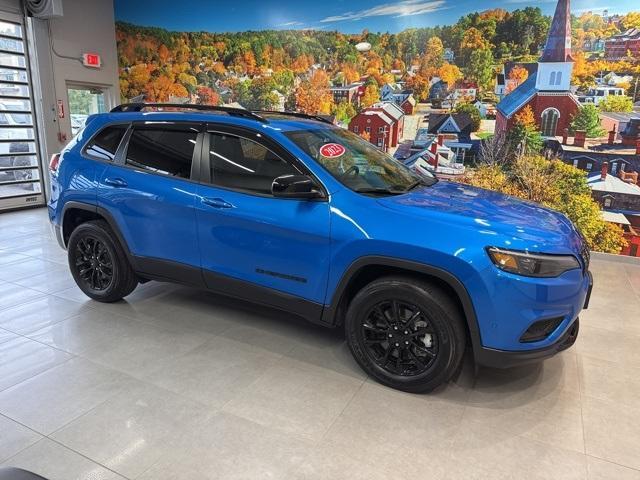 used 2023 Jeep Cherokee car, priced at $24,975