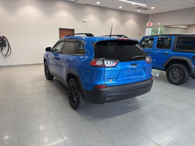 used 2023 Jeep Cherokee car, priced at $24,975