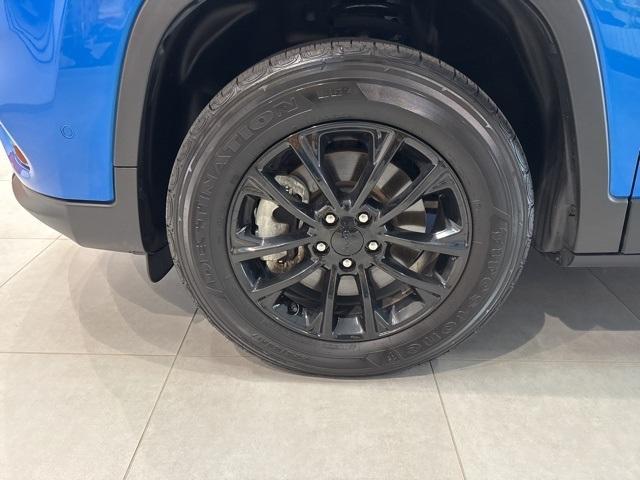 used 2023 Jeep Cherokee car, priced at $24,975