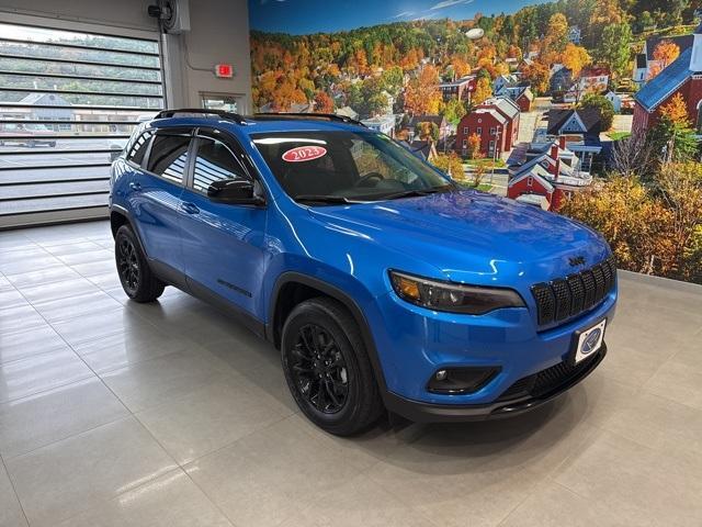 used 2023 Jeep Cherokee car, priced at $24,975