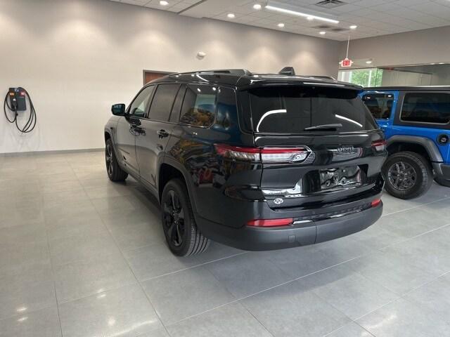 new 2025 Jeep Grand Cherokee L car, priced at $43,875