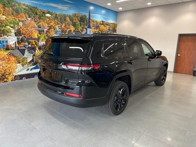 new 2025 Jeep Grand Cherokee L car, priced at $43,875
