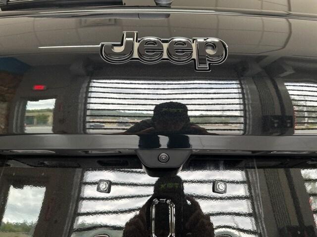 new 2025 Jeep Grand Cherokee L car, priced at $43,875