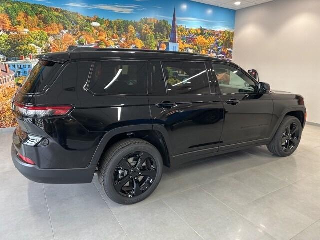new 2025 Jeep Grand Cherokee L car, priced at $43,875