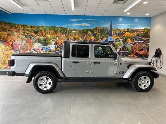 used 2021 Jeep Gladiator car, priced at $30,995