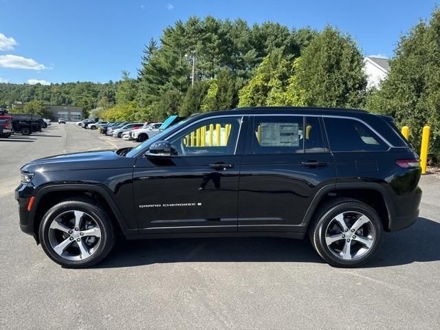 new 2024 Jeep Grand Cherokee car, priced at $48,610