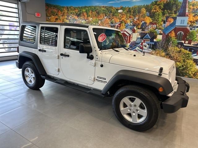used 2014 Jeep Wrangler Unlimited car, priced at $16,895