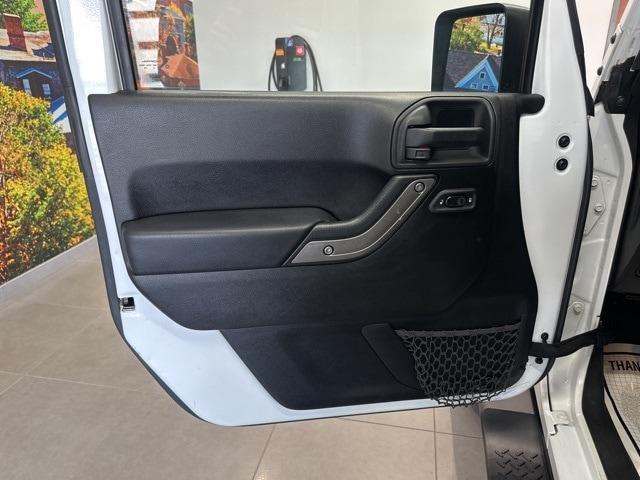 used 2014 Jeep Wrangler Unlimited car, priced at $16,895