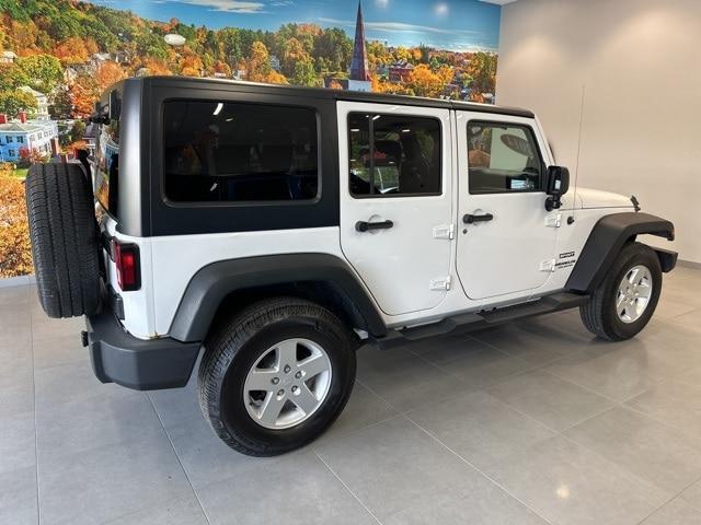 used 2014 Jeep Wrangler Unlimited car, priced at $16,895