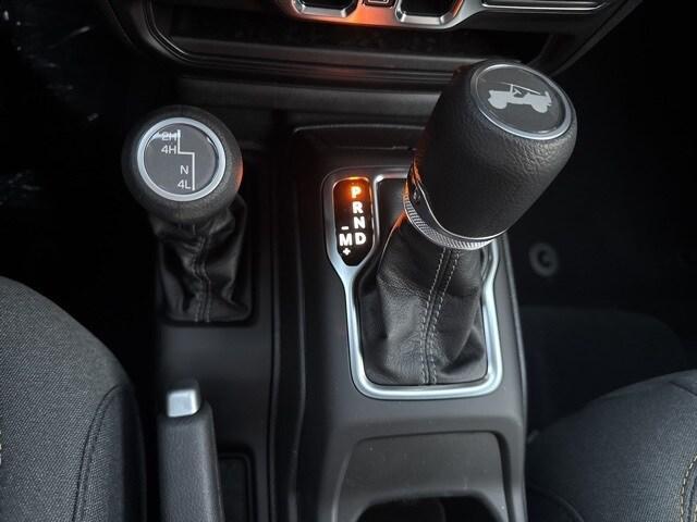 new 2025 Jeep Wrangler car, priced at $41,616