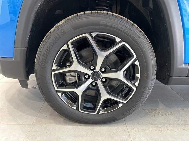 new 2025 Jeep Compass car, priced at $34,618