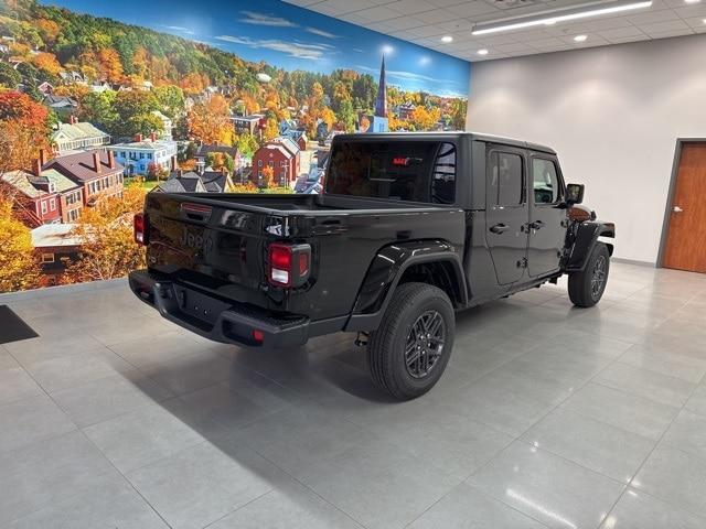 new 2025 Jeep Gladiator car, priced at $47,045