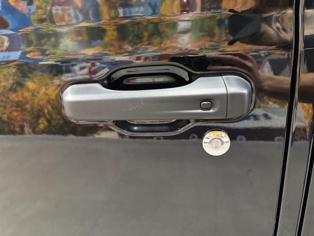 new 2025 Jeep Gladiator car, priced at $47,045