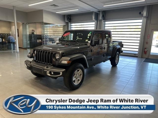 used 2023 Jeep Gladiator car, priced at $28,995