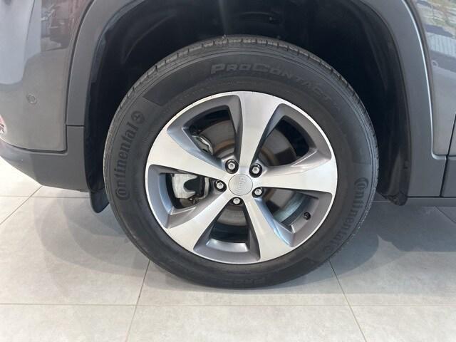 used 2022 Jeep Cherokee car, priced at $25,295
