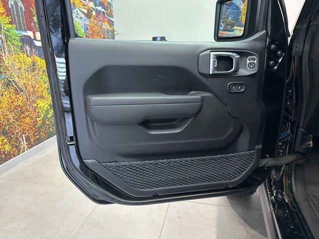 new 2026 Jeep Wrangler car, priced at $55,590