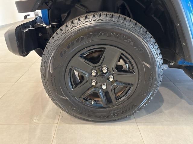 used 2021 Jeep Gladiator car, priced at $29,495