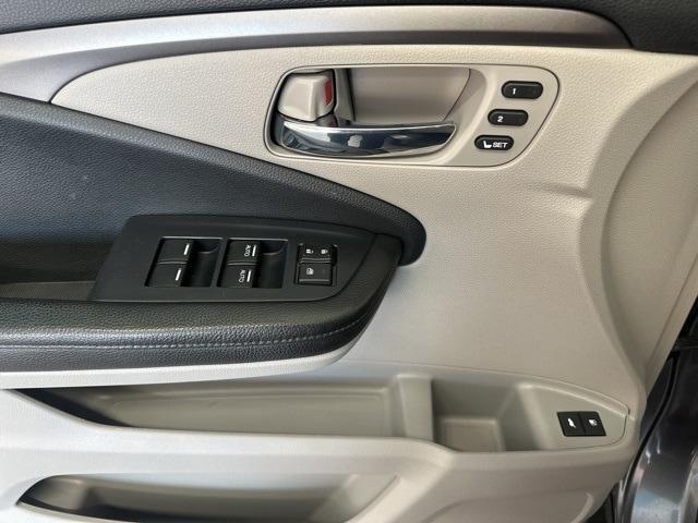 used 2020 Honda Pilot car, priced at $23,295