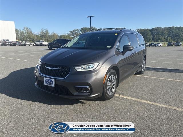 used 2021 Chrysler Pacifica car, priced at $16,995