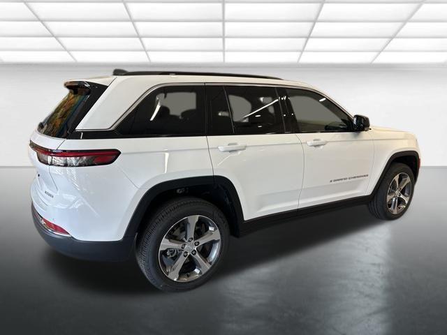 new 2025 Jeep Grand Cherokee car, priced at $50,485