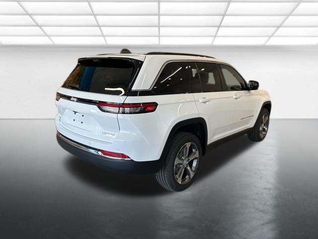new 2025 Jeep Grand Cherokee car, priced at $50,485