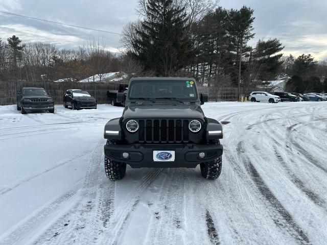 used 2022 Jeep Gladiator car, priced at $31,998