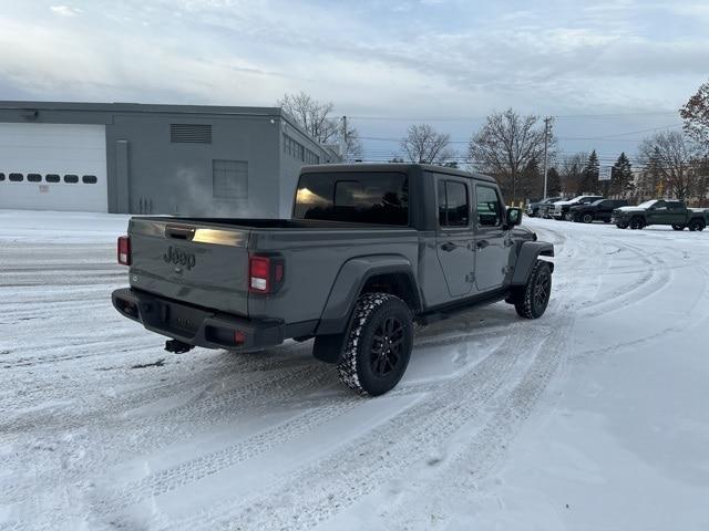 used 2022 Jeep Gladiator car, priced at $31,998