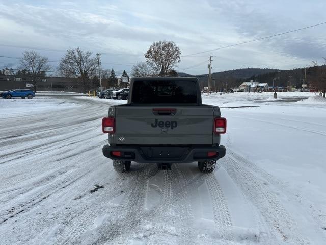 used 2022 Jeep Gladiator car, priced at $31,998