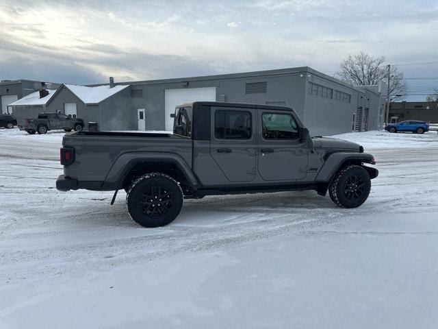 used 2022 Jeep Gladiator car, priced at $31,998