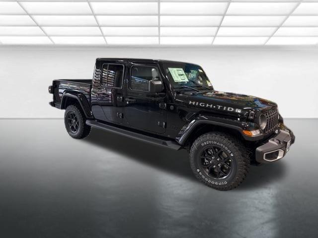 new 2025 Jeep Gladiator car, priced at $45,660
