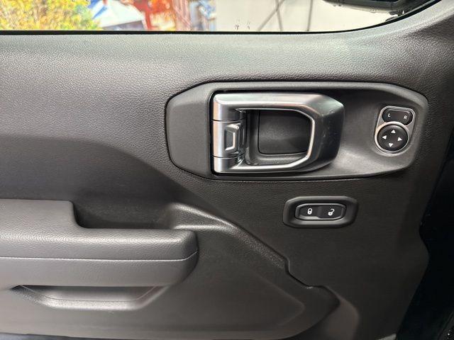 new 2026 Jeep Wrangler car, priced at $48,865