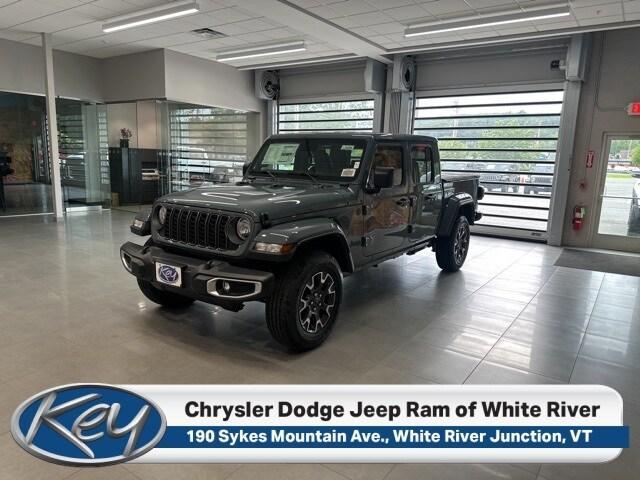 new 2025 Jeep Gladiator car, priced at $50,658