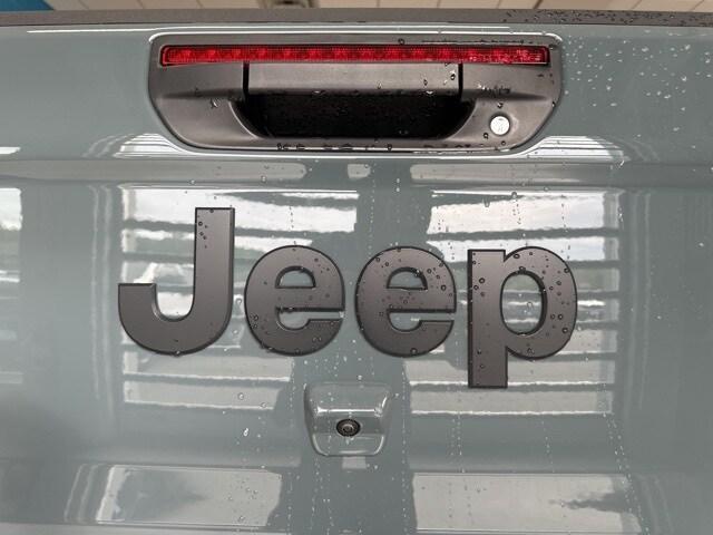 new 2025 Jeep Gladiator car, priced at $50,658