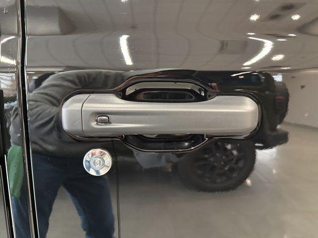 new 2026 Jeep Gladiator car, priced at $48,630