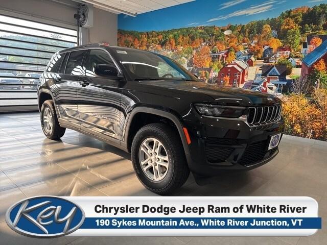 new 2025 Jeep Grand Cherokee car, priced at $39,733