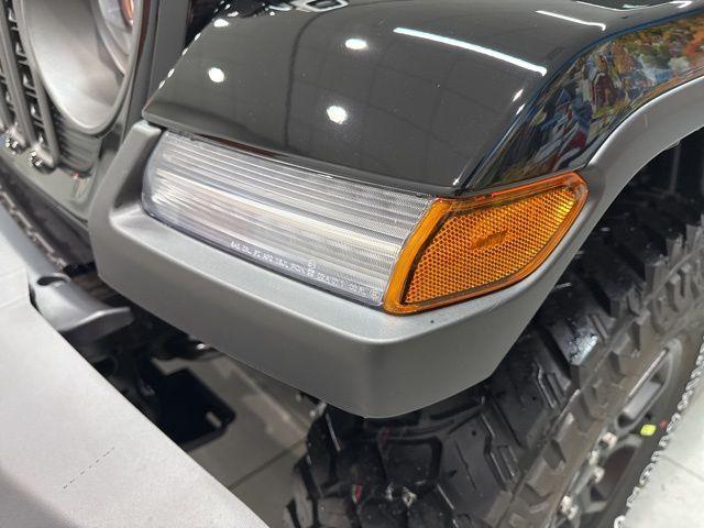 new 2025 Jeep Gladiator car, priced at $49,145