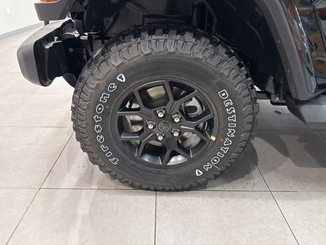 new 2025 Jeep Gladiator car, priced at $49,145