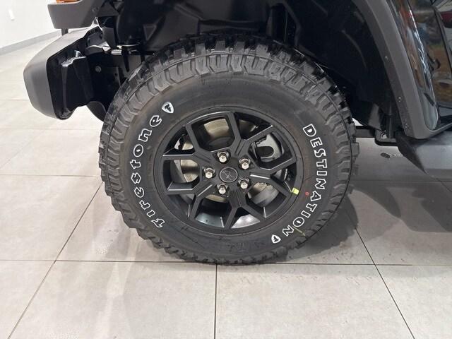 new 2025 Jeep Gladiator car, priced at $49,145