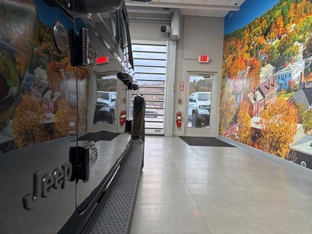 new 2025 Jeep Gladiator car, priced at $49,145