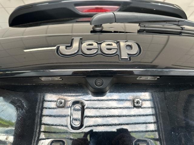 used 2021 Jeep Grand Cherokee car, priced at $24,595